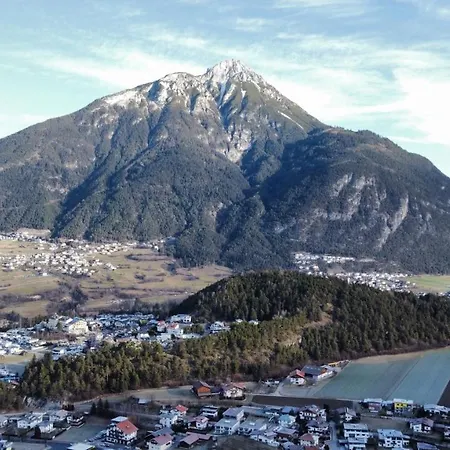 Erika فندق ارزل ام بيتزتال